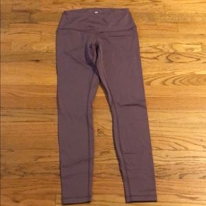 Purple pant workout legging